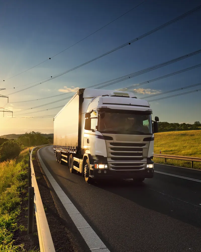 HGV on a UK road — reconditioned diesel engines delivered nationwide